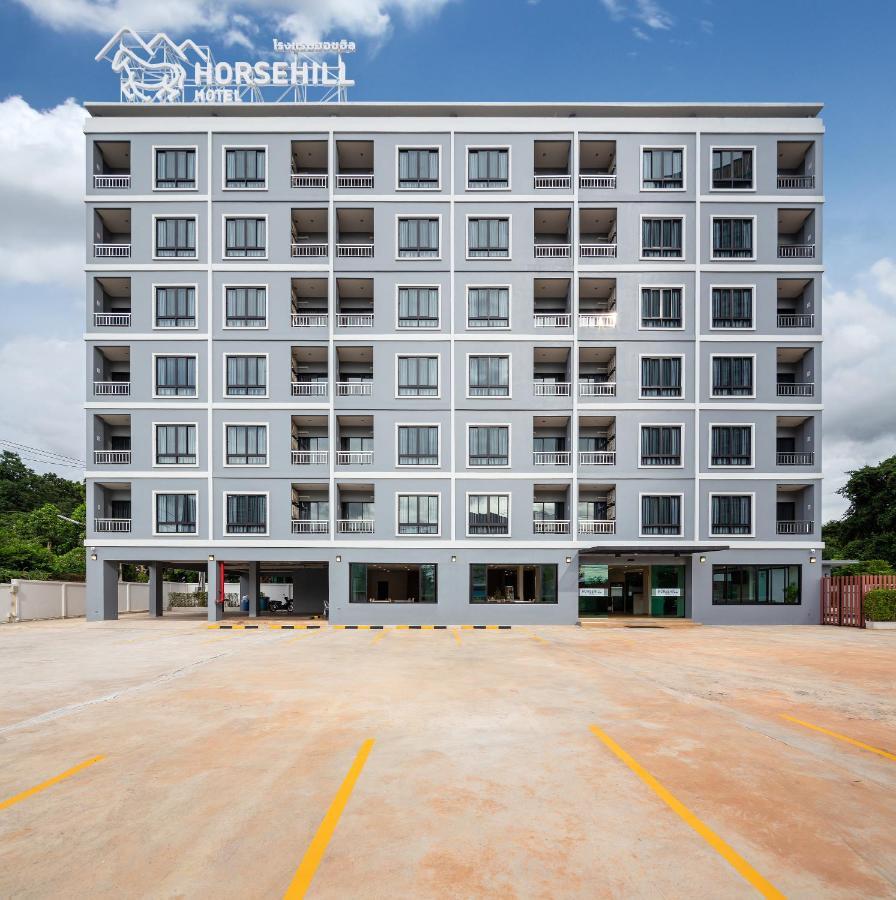 Horsehill Hotel Sriracha Si Racha Exterior foto